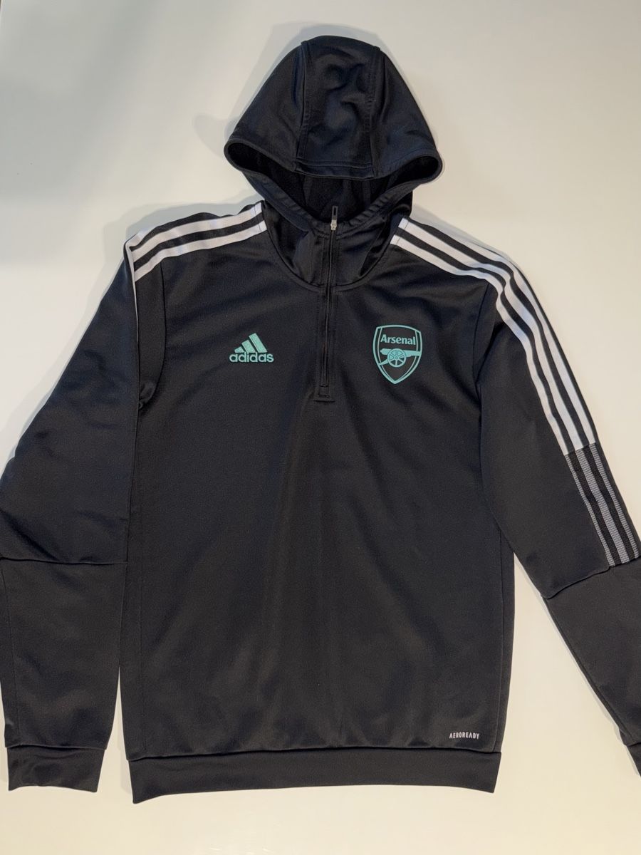 Arsenal Canottiere & Pantaloni: Maillot de foot Arsenal – Usato da Cologny venduto da PEACEANDLOVE 2