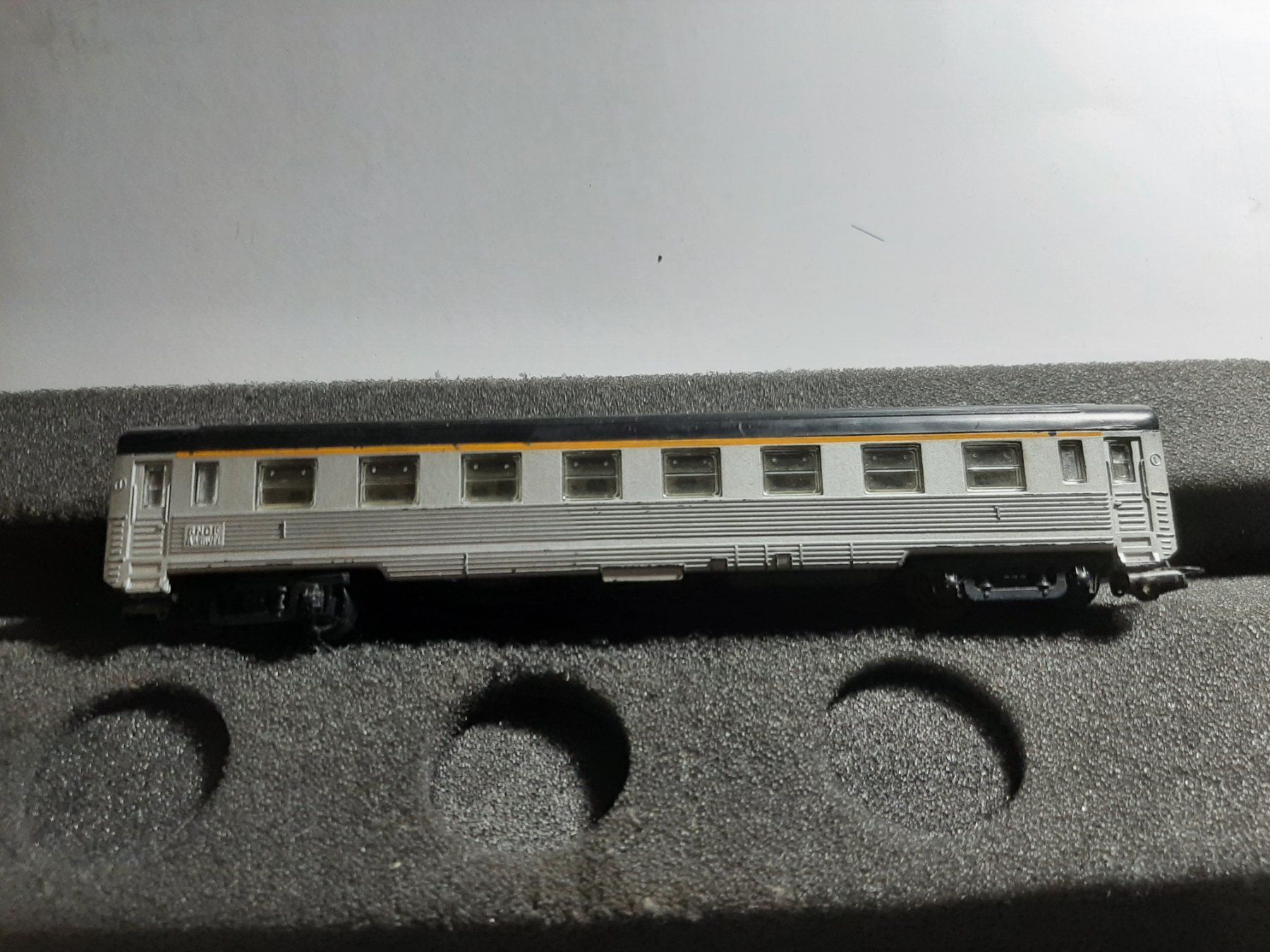 Jouef Modelleisenbahnen: JOUEF SNCF – Gebraucht aus Avully von RIVALIS