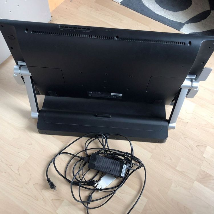 Wacom Cintiq Pro 24 Tablette Graphique écran 23.6 4K