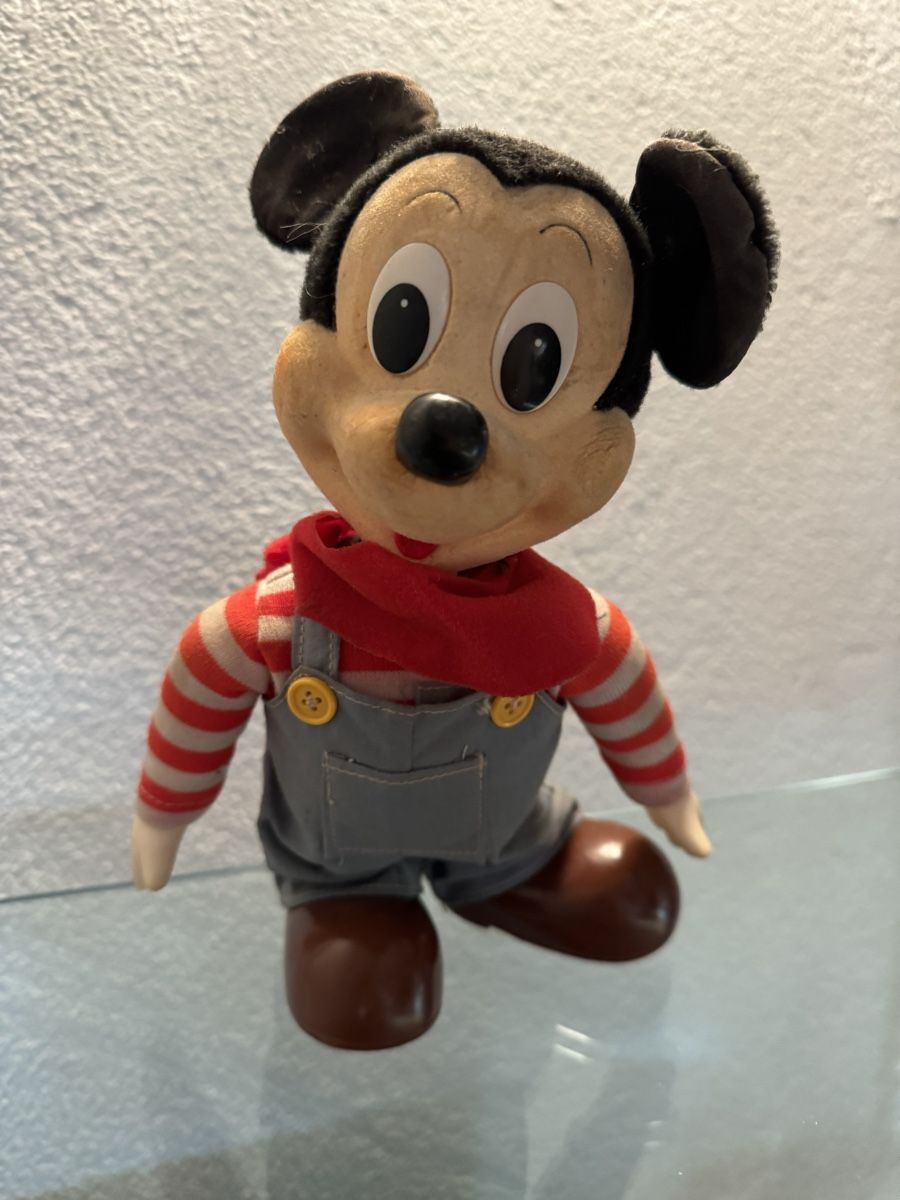 Disney Statuette: Mickey Mouse von Walt Disney – Usato da Binningen venduto da kal_5nsj 1