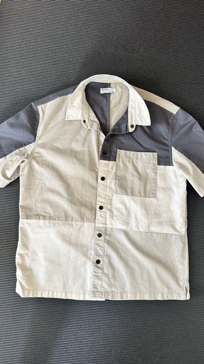 Bershka Chemises: Chemise coton Bershka patchwork beige et gris taille M – Neuf (Voir description) à Vuippens par ale_6gkb