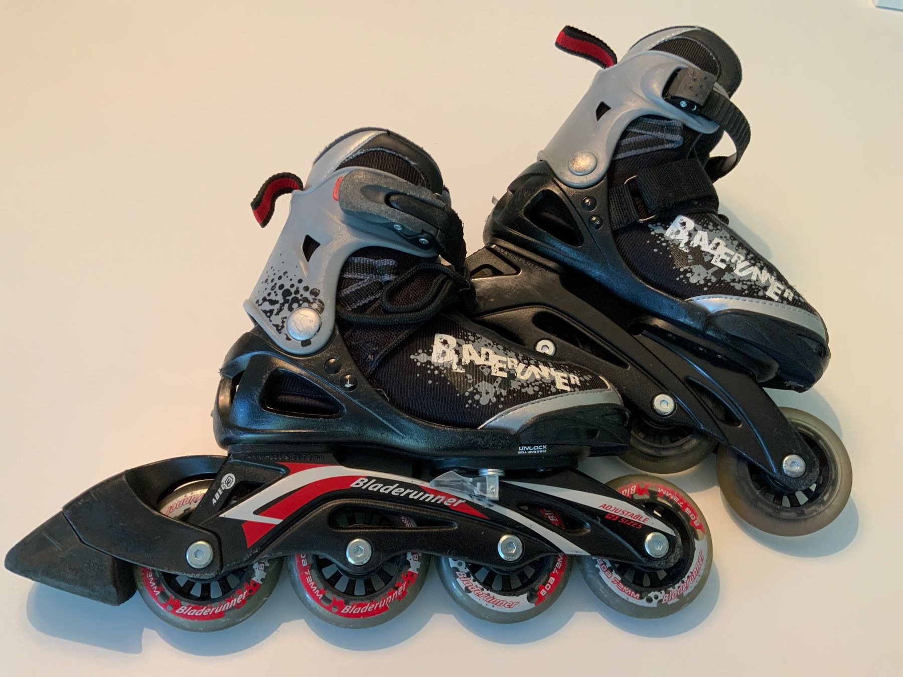 Pattini in linea & Pattini a rotelle: Inlineskate, BLADERUNNER, Unisex, Gr. 29-32 – Usato da Stäfa venduto da sylla73