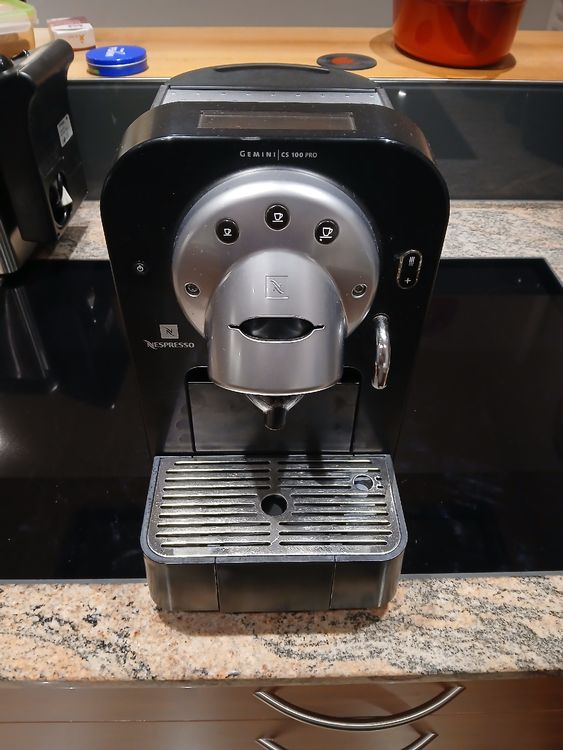 Nespresso Maschine Ist Defekt Wer Tr 228 Gt Die Reparaturkosten
