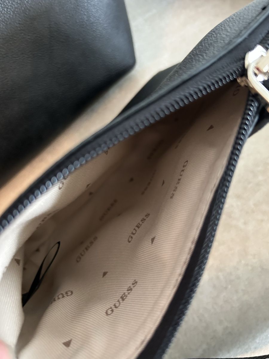 Guess Taschen für Damen: GUESS LATONA MINI TOTE SET – Gebraucht aus Lenzburg von Shyra1 2