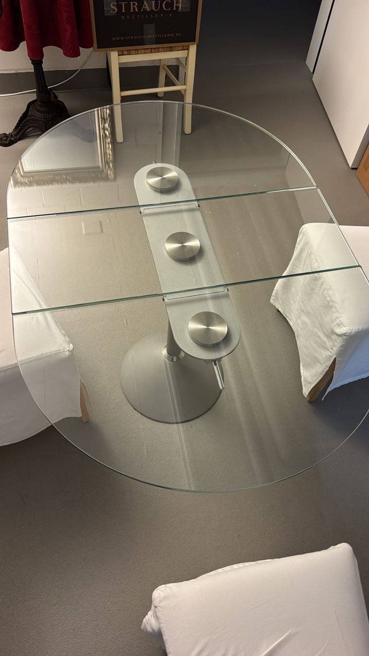 Tables: Tisch – D'occasion à Schindellegi par nat_xfx6