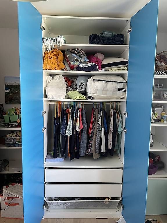 Ikea Armadi: Ikea Schrank PAX – Usato da Pfäffikon ZH venduto da d_buchmann
