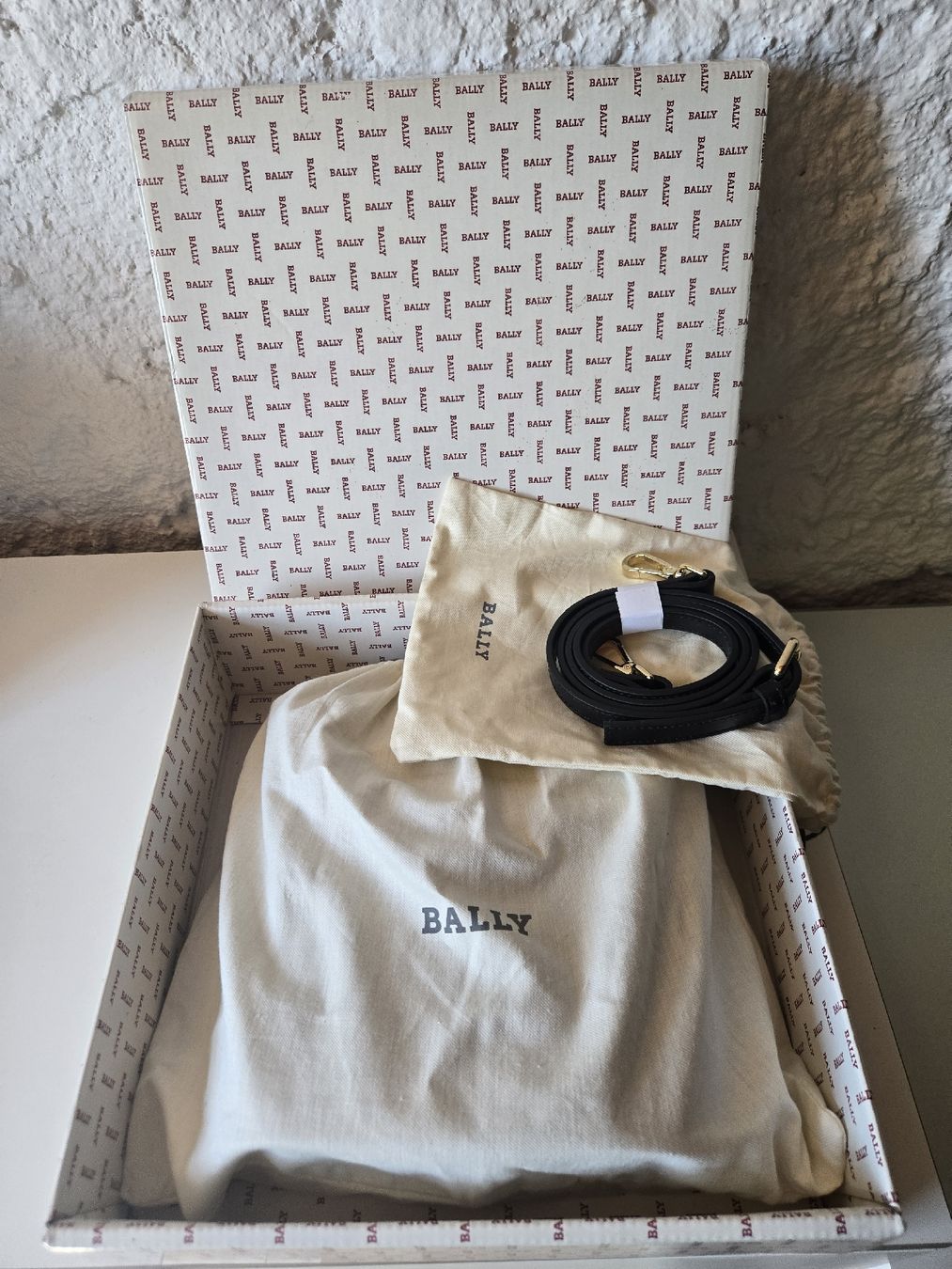 Bally Taschen für Damen: sac en cuir Bally – Gebraucht aus Montet (Broye) von CandiceD 5
