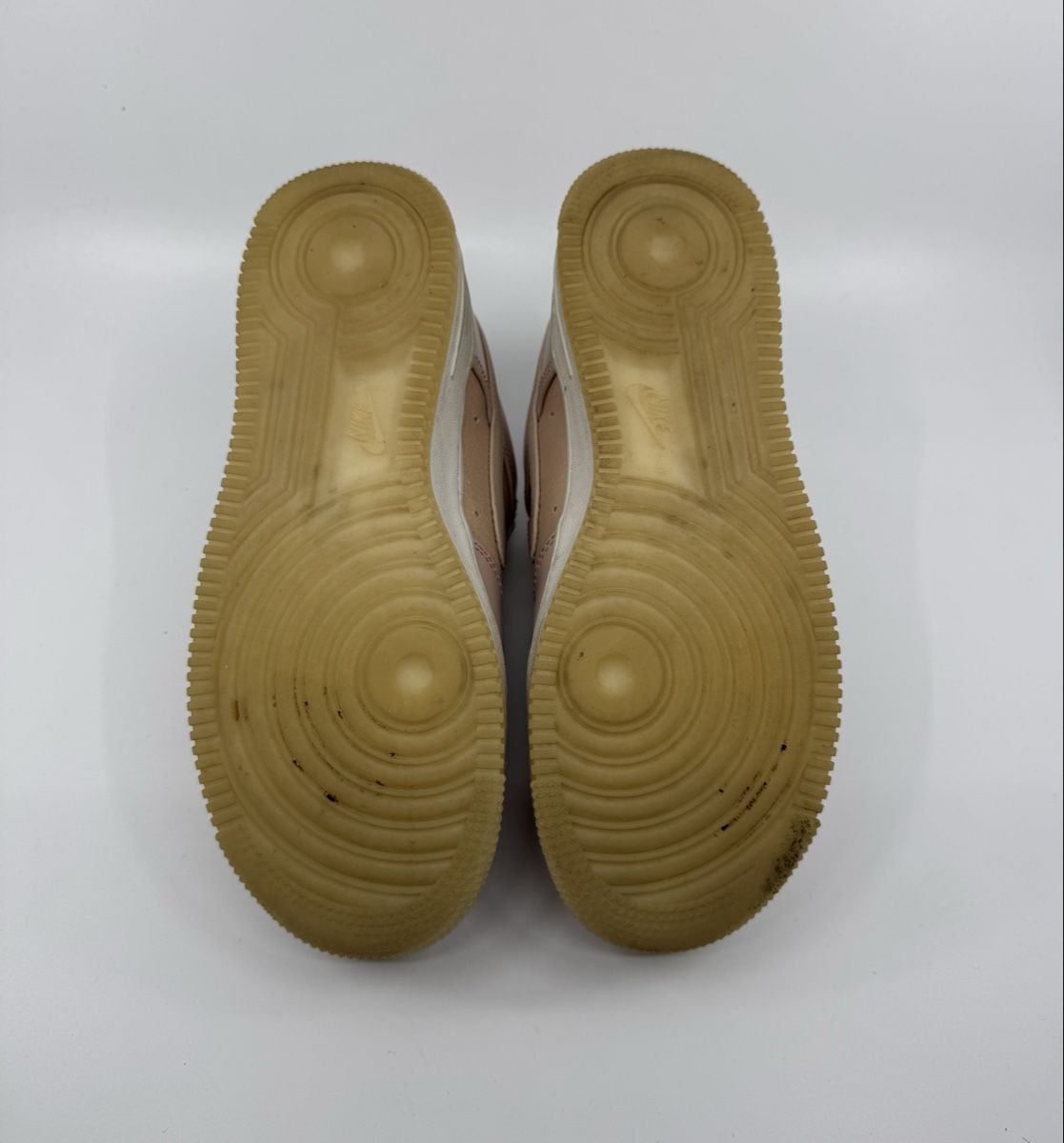Nike Scarpe da donna: Nike Air Force 1 Gr.37,5 – Usato da Herisau venduto da Seyashop1 4