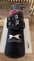 Boxsack mit Handschuhen Hammer 10 oz guter Zustand