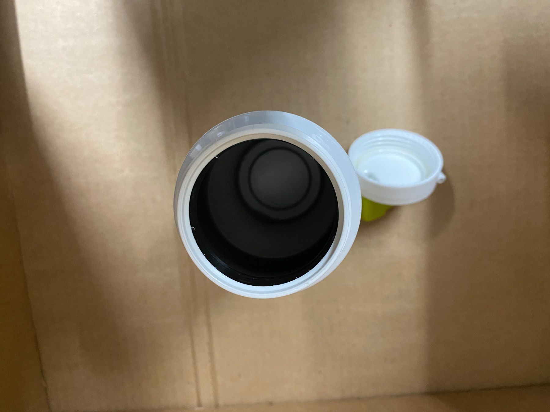 Trinkflaschen & Thermosflaschen: Trinkflasche – Gebraucht aus Eschlikon TG von 1.- 3