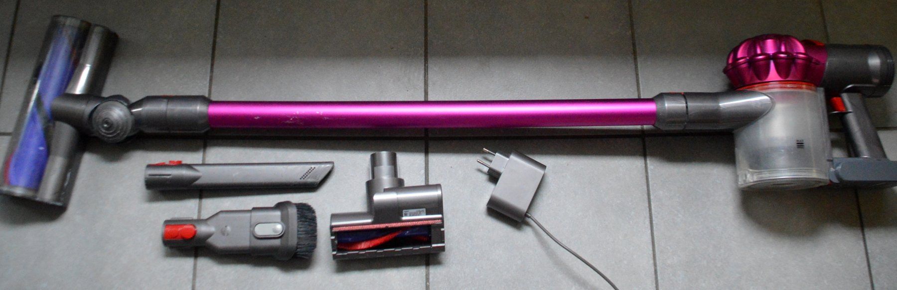 Dyson Aspirapolveri & Accessori: Dyson V7 Staubsauger / aspirateur – Usato da Collonges venduto da arashee 2