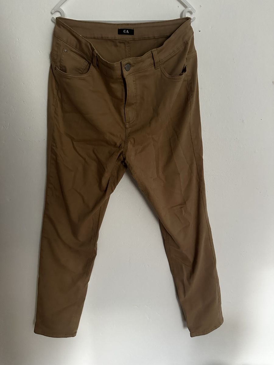 C&A Jeans: Jeans C&A brun – D'occasion à Lausanne par sam_hp5y