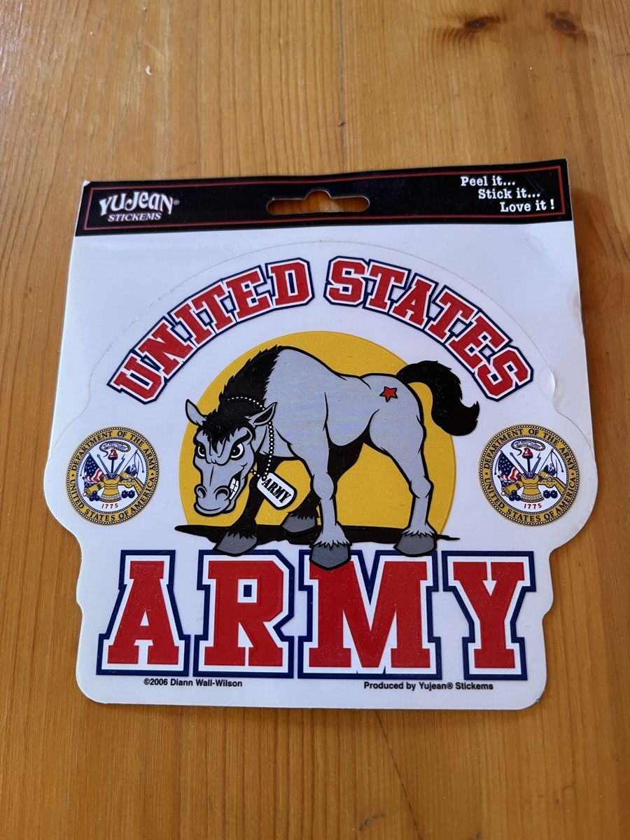Sticker: USA Army Aufkleber – Usato da Maienfeld venduto da DivicoHelveticus