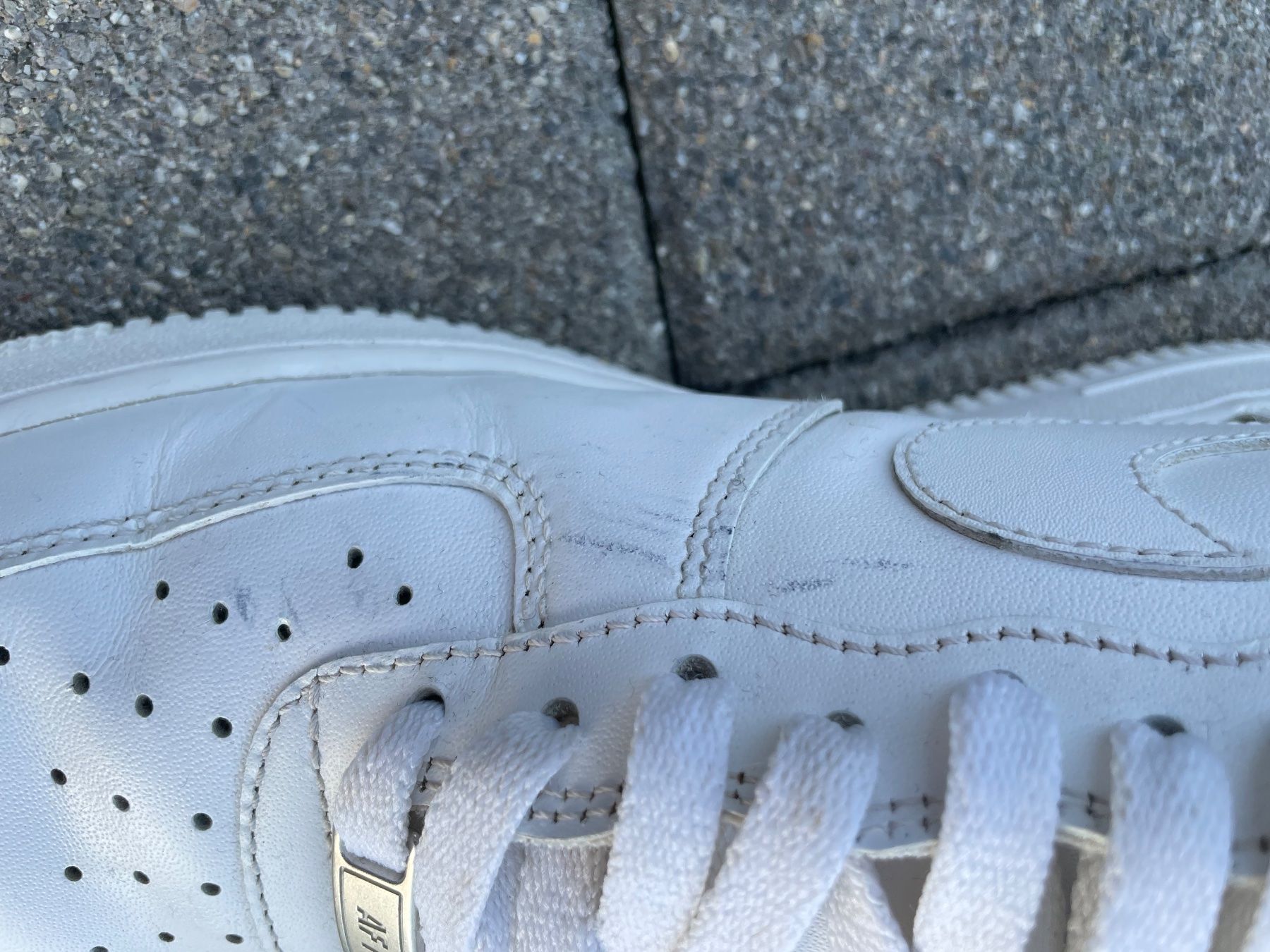 Nike Herrenschuhe: Nike air force 1 – Gebraucht aus Dompierre FR von matmath 8