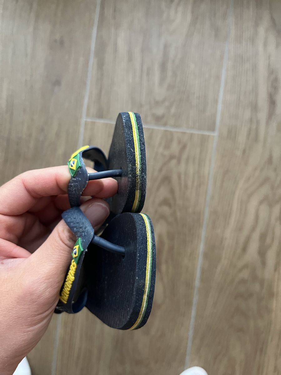 Havaianas Schuhe für Jungen: Havaianas bébé Bleu Marine Pointure 20 – Gebraucht aus Hauterive NE von Lipal 2