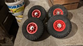 4 Sackkarrenräder schwarz rote Felge guter Zustand