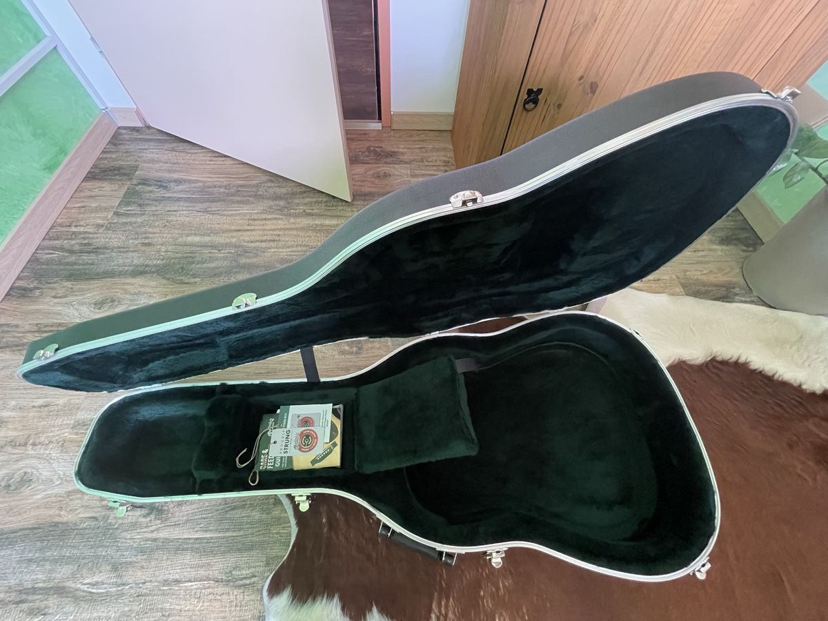 Martin & Co. Strumenti musicali: Martin HD 28 – Usato da Buch SH venduto da Intruder1960 5