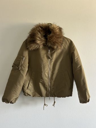 Zara Jacke olivgrün 