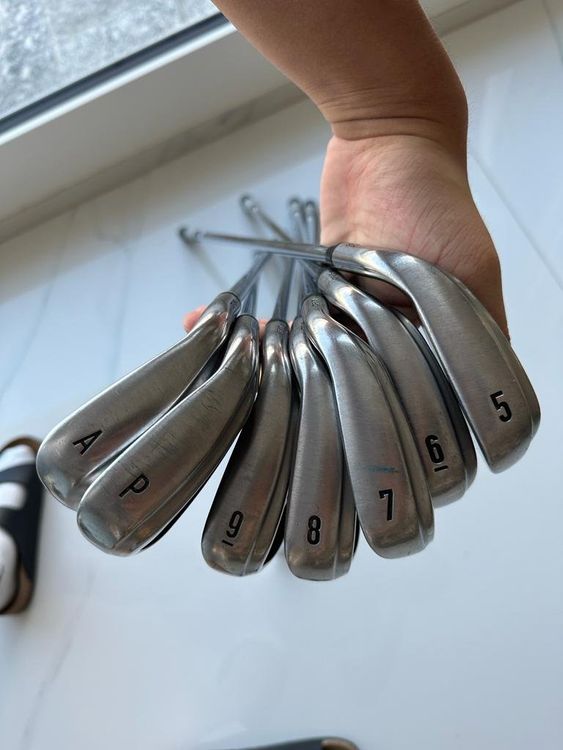 Callaway Rogue X Golfset Eisen 5 Approach/Gap Wedge Kaufen auf Ricardo