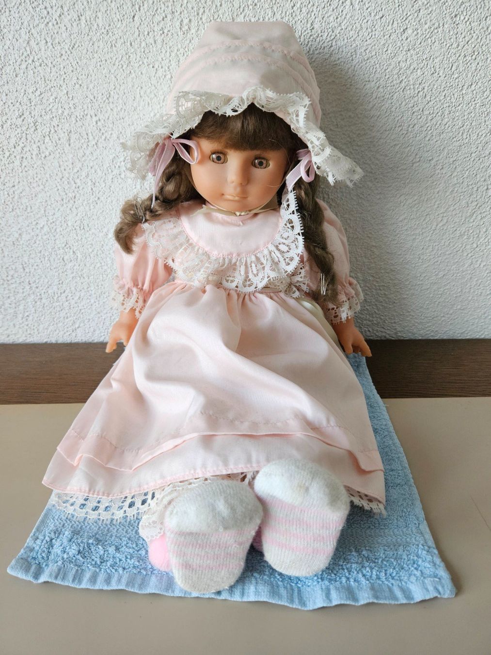 Bambole: Schöne Puppe aus Mamas Sammlung – Usato da Wittenbach venduto da phipps68