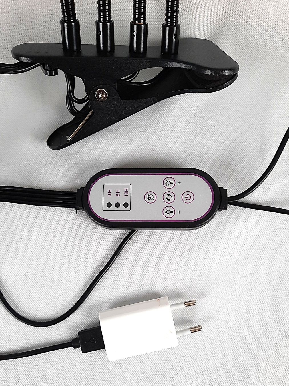 Lampade: LED Pflanzenlampe 4-armig mit Timer & Clip – Usato da Beinwil am See venduto da Restwert_Beinwil 7