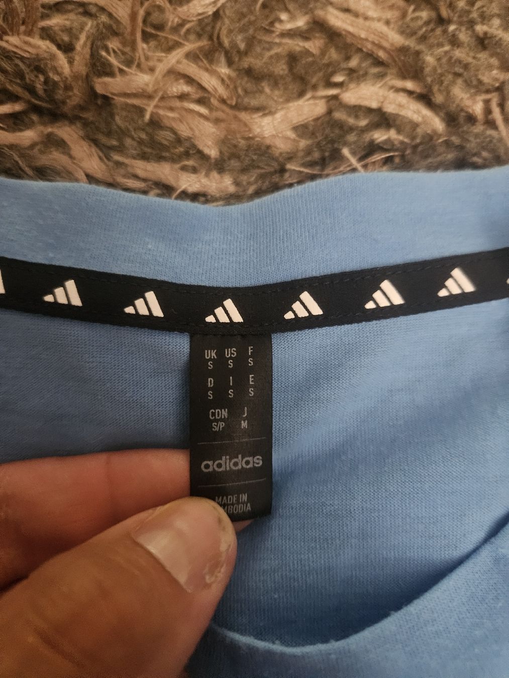 Adidas T-shirt: Adidas T-Shirt Gr.S – Usato da Emmenbrücke venduto da TopGato 1
