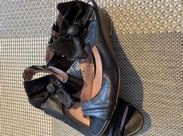 Sandale in schwarz Grösse 38
