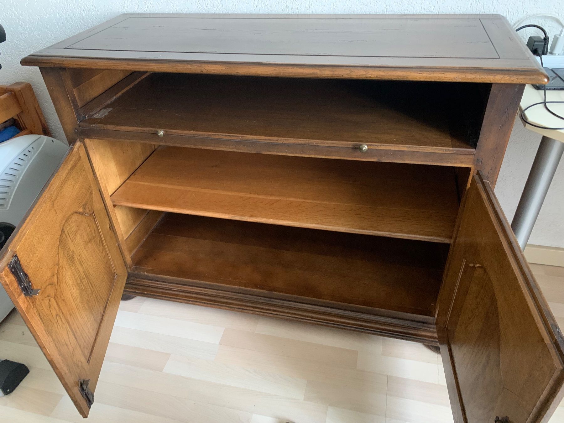 Cassettiere: antike massivholz Kommode / Sideboard / Buffet – Usato da Wetzikon ZH venduto da matami 4