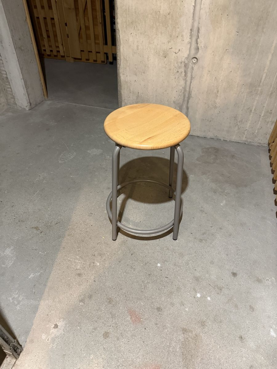 Hocker: Hocker – Gebraucht aus Dietikon von Dom_54 1