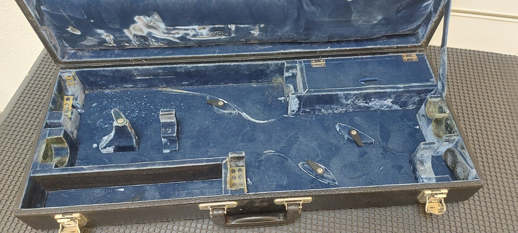 Strumenti musicali: Moosmann Bassoon / Fagott koffer – Usato da Glattbrugg venduto da Swissmusik 1