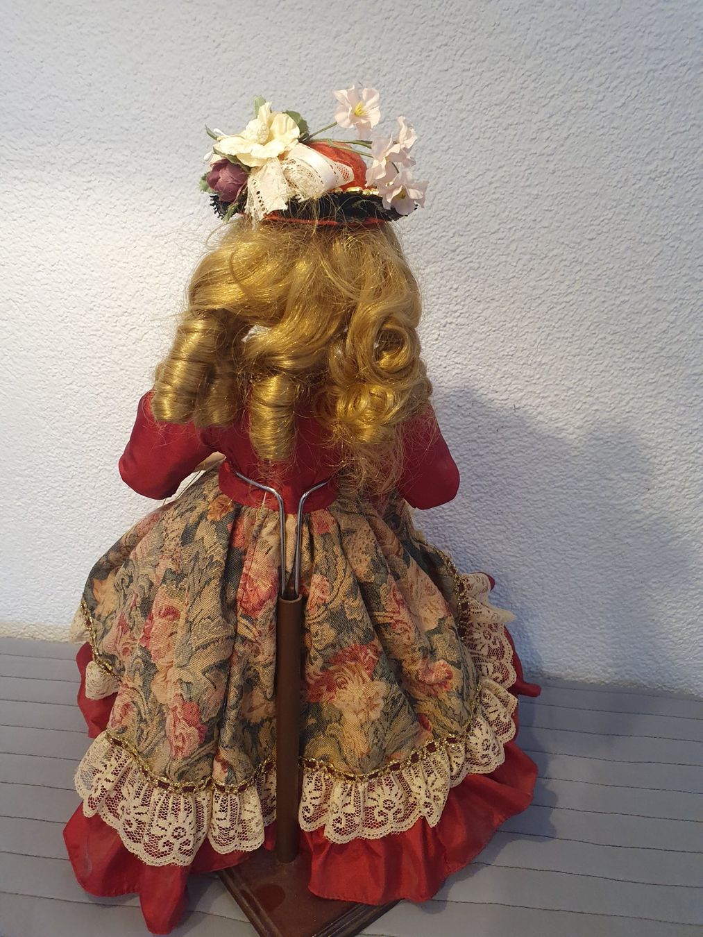 Bambole: Porzellanpuppe 50 cm – Difettoso da Volketswil venduto da gloriamundi 1