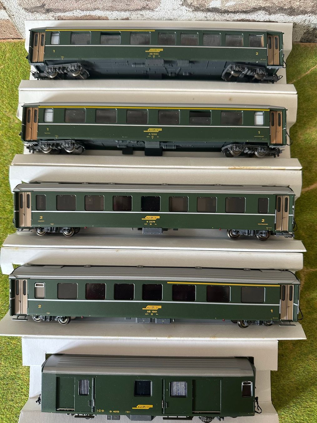 Bemo Modellini di ferrovie: Bemo Hom RhB Einheitswagen & Gepäckwagen – Nuovo (secondo la descrizione) da Pfaffnau venduto da Rex2603