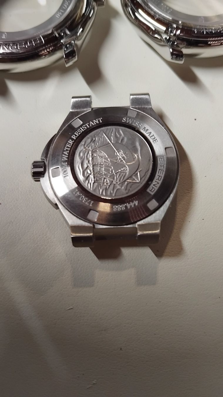Eterna Orologi: 5 boites eterna neuves – Nuovo e nell'imballaggio originale da boudevilliers venduto da yogsyl2 2
