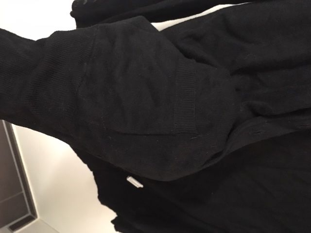 Zara Pulls & Sweat-shirts: schwarzes Strickjäckchen, Zara – D'occasion à Winterthur par butterfly210 3