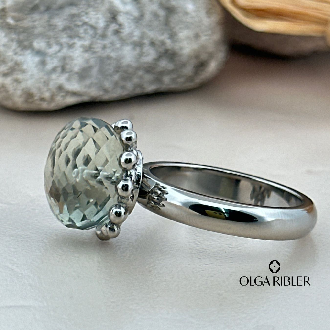 Olga Ribler Anelli: Edelstahl Ring mit grünem Amethyste, Ringgrösse 61 – Nuovo (secondo la descrizione) da Luzern venduto da byolgaribleroutlet 4