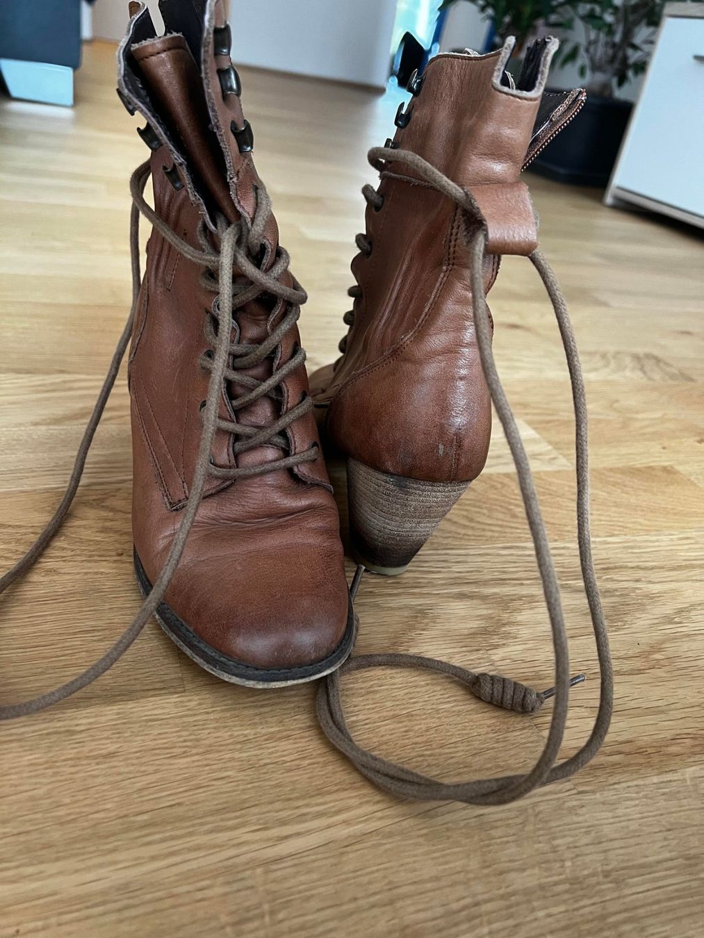 Scarpe da donna: Schuhe 36 aus Leder – Usato da Riehen venduto da edu_92w7 1