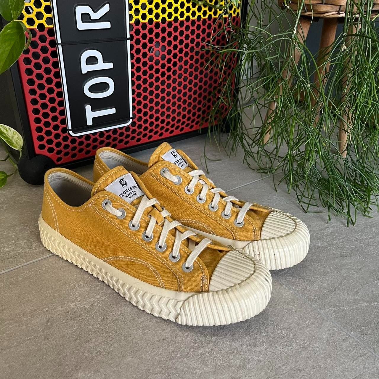 Scarpe da uomo: EXCELSIOR Bolt Low Trainers – Usato da Lausanne venduto da sapiens_vintage