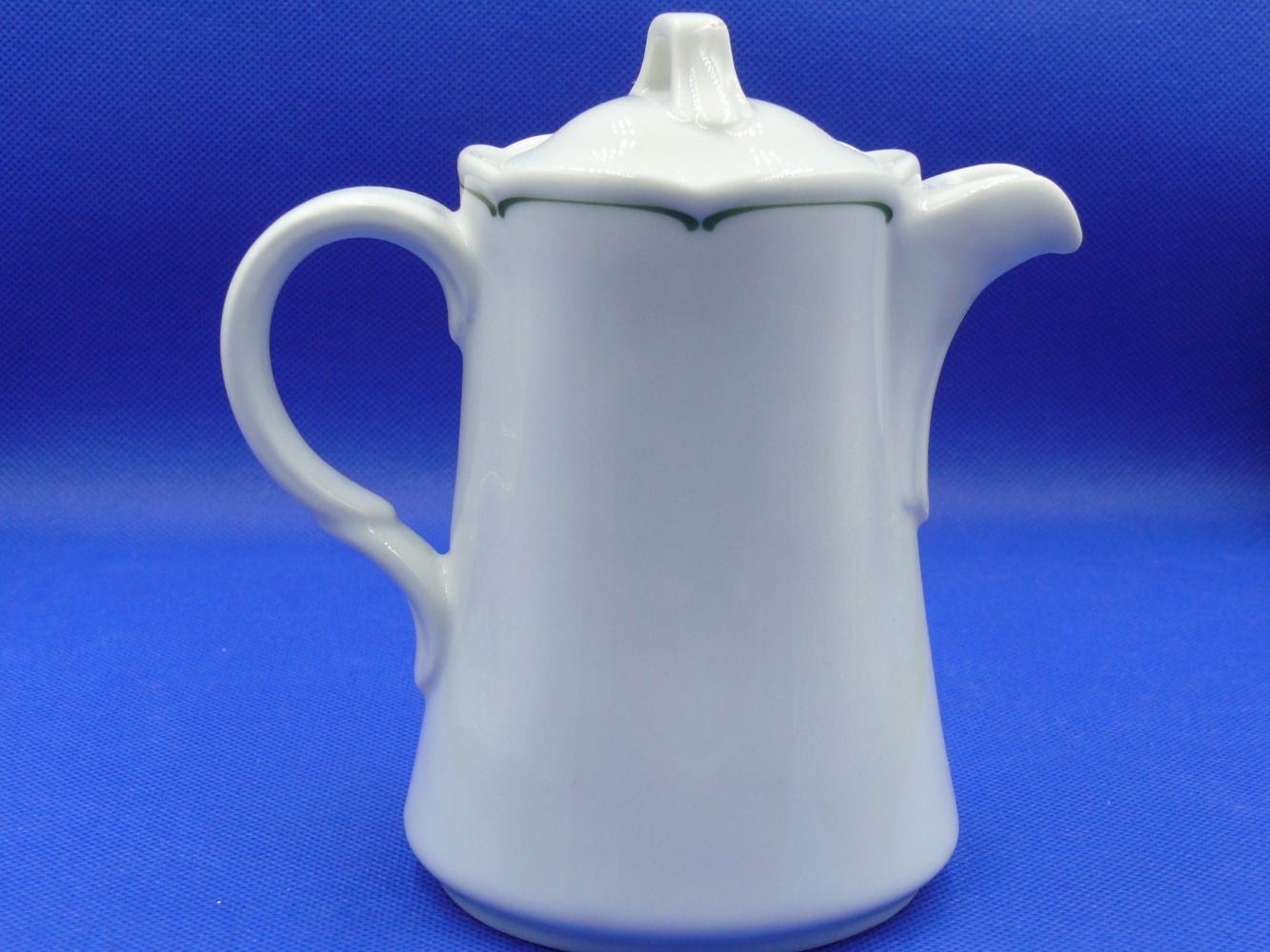Teiere: Kaffeekanne Höhe 11.4 cm – Nuovo (secondo la descrizione) da Schwarzenburg venduto da Unterwahlern 4