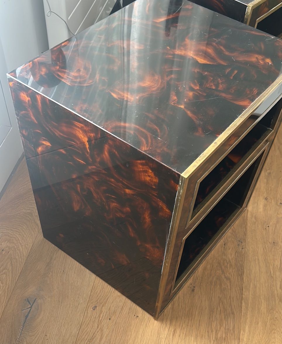 Nachttische: 2 Tortoiseshell effect/ brass finish vintage bedside tables – Gebraucht aus Zollikon von kmg1 1