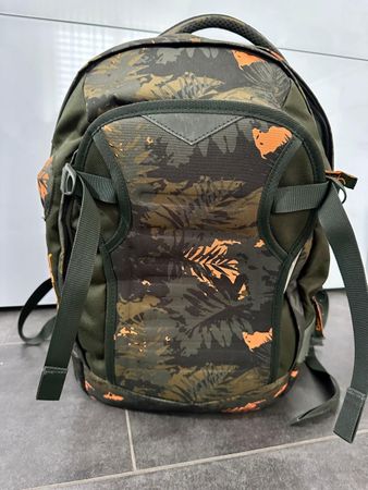 Schulrucksack Satch grün orange gemustert gebraucht