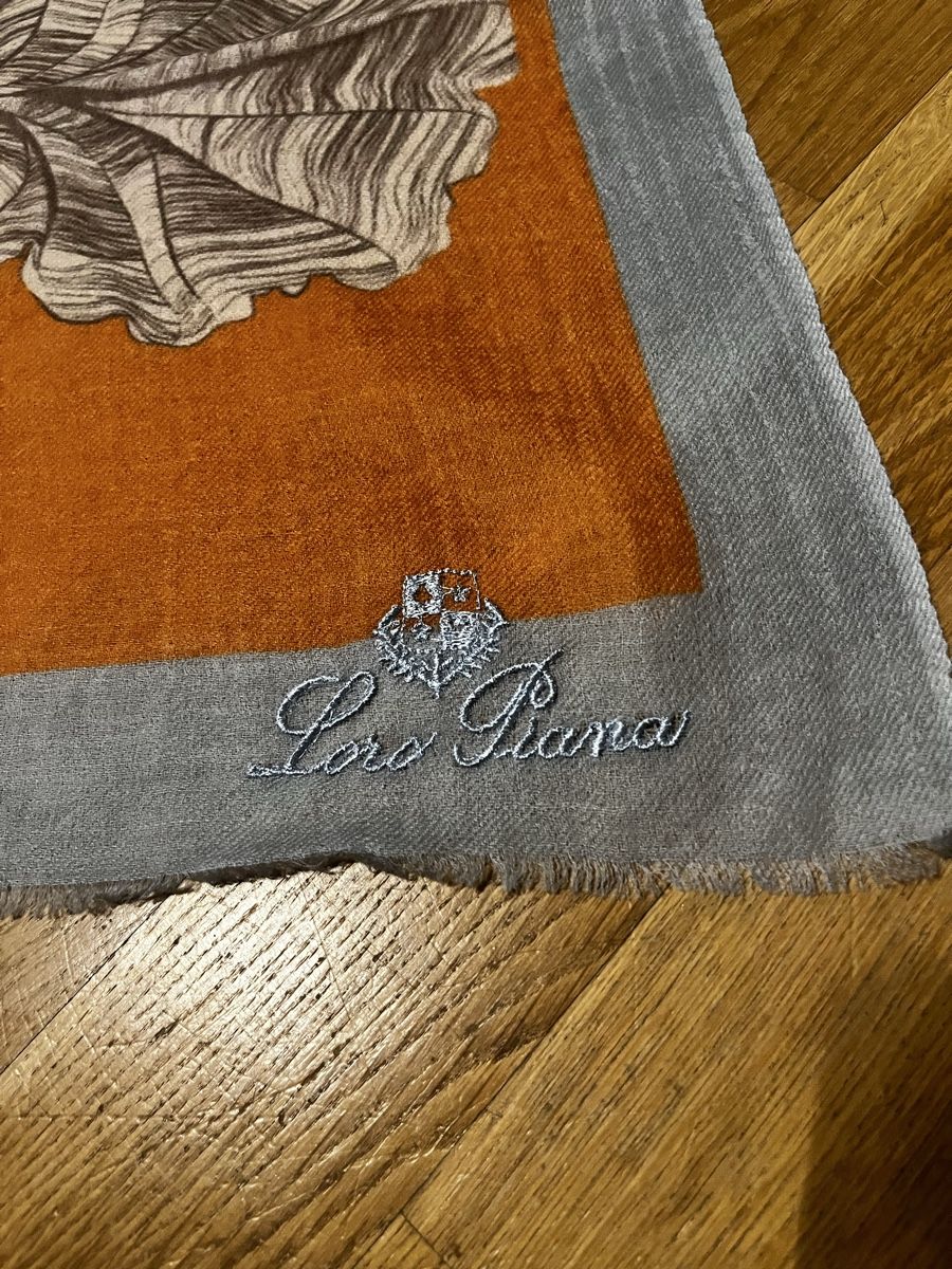 Loro Piana Foulard & Sciarpe: Loro Piana 100% Cashmere Scarf – Nuovo (secondo la descrizione) da Oberwil BL venduto da nat_n2nh 1