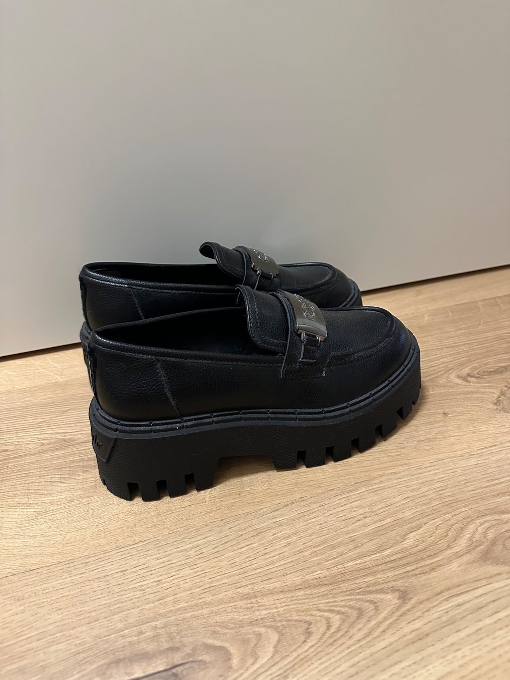 Buffalo Scarpe da donna: Buffalo Loafer Slipper Plateau – Nuovo (secondo la descrizione) da Basel venduto da zub_2szn 2