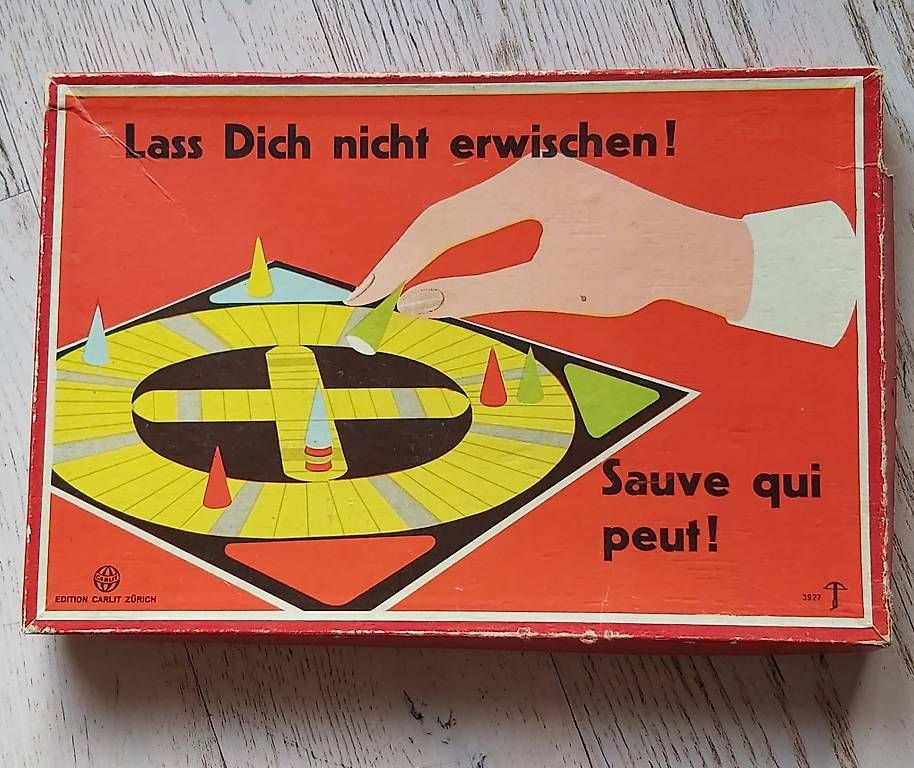 Giochi: Brettspiel antik 40er-Jahre – Usato da Uetendorf venduto da Neuenberg