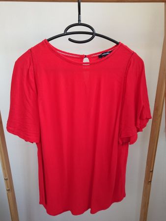 Romantische Shirt von MORE & MORE Gr. 36 in knall Rot