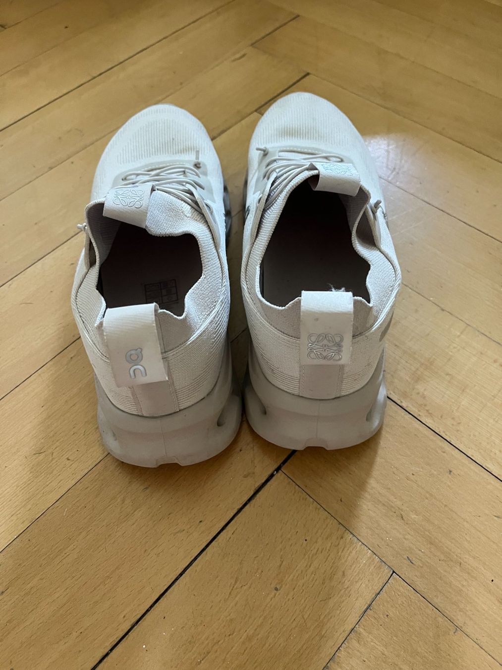 On Scarpe da uomo: On running x Loewe shoes Cloud tilt – Usato da Zürich venduto da rap_mt6y 2
