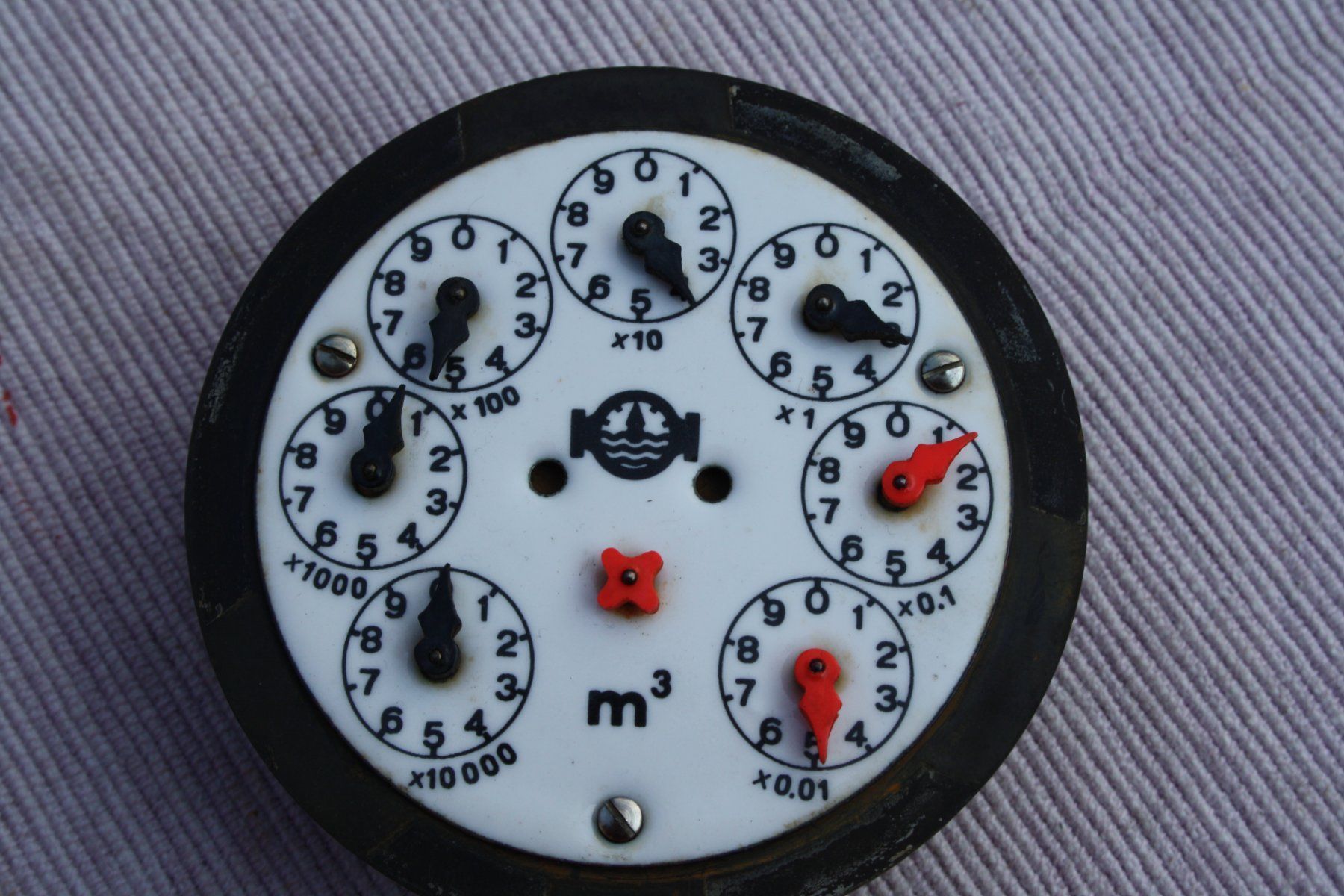Misurare: VINTAGE WASSERUHR – Difettoso da Wauwil venduto da Pneuedy 6
