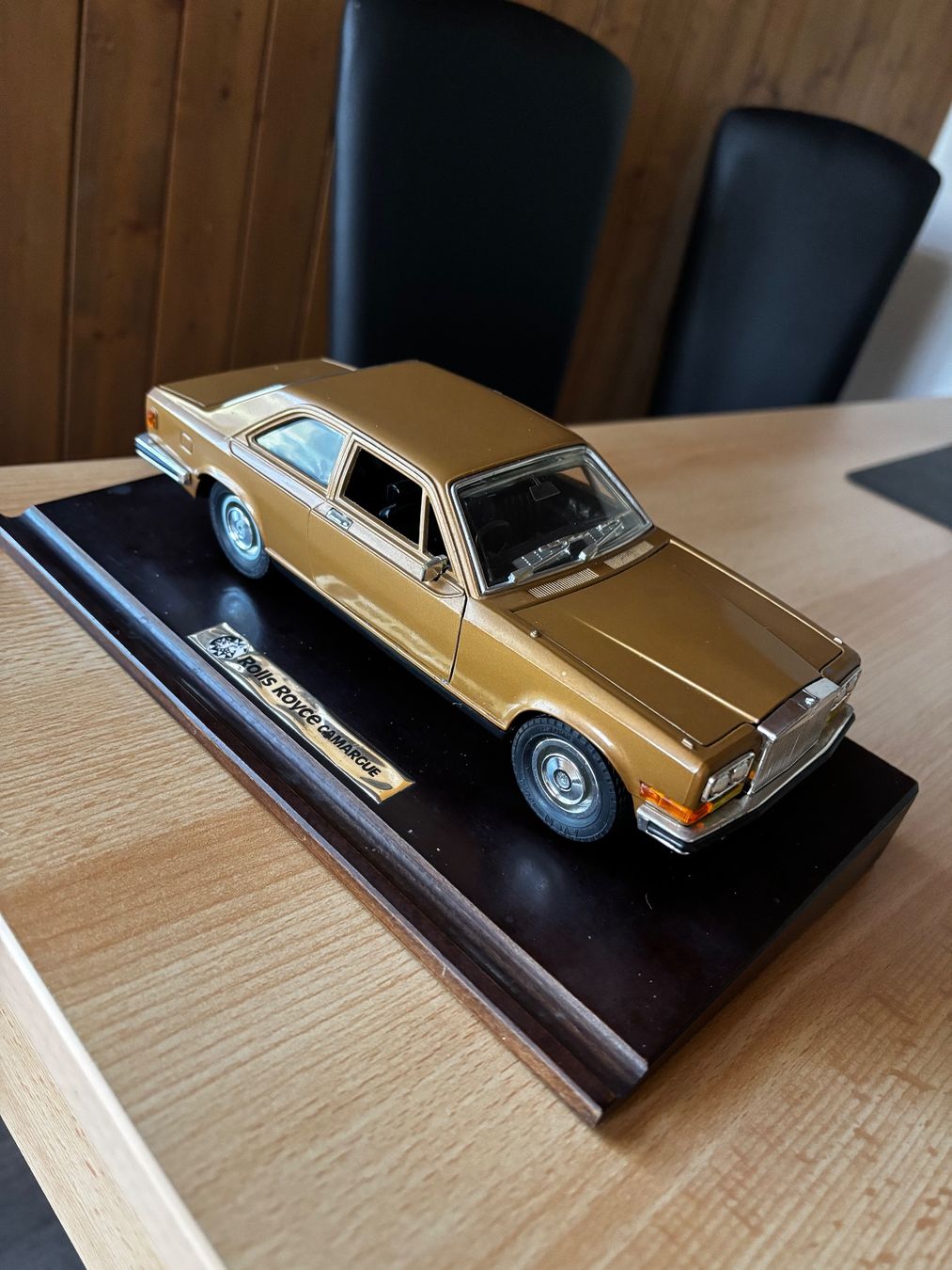 Bburago Modellini d'auto: Rolls Royce Camargue 1/22 Bburago – Usato da Affeltrangen venduto da Pal-94