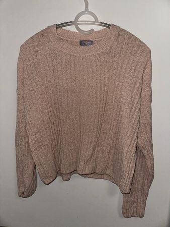 Warmer, weicher Damen-Pullover in Rosé, Grösse XS.