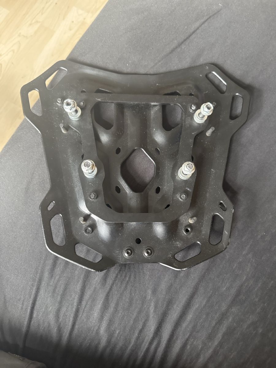 SW-Motech Tutti i ricambio per moto: Sw-Motech Adventure Rack – Nuovo (secondo la descrizione) da La Neuveville venduto da William_T 1