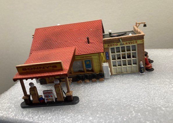 Modellini di ferrovie: Spur N 7 Stück Modellhäuschen – Usato da Bennwil venduto da AudioMatt 3